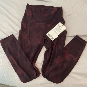 NWT Lululemon Align 28” diamond dye with pockets